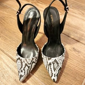 Express Slingback Pumps Pointed Toe - Size 6